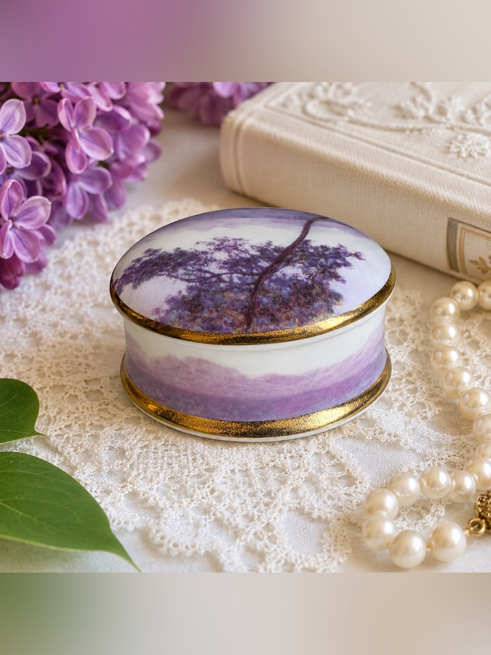 Vintage Claude Monet Antibes Fine Bone China Pill Trinket Box England